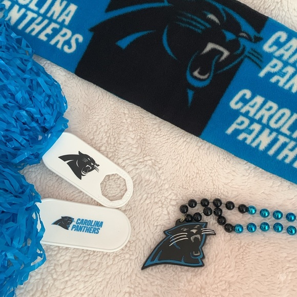 Carolina Panthers Mini Pom Poms, Bead Necklaces, Fleece Scarf - Picture 2 of 11